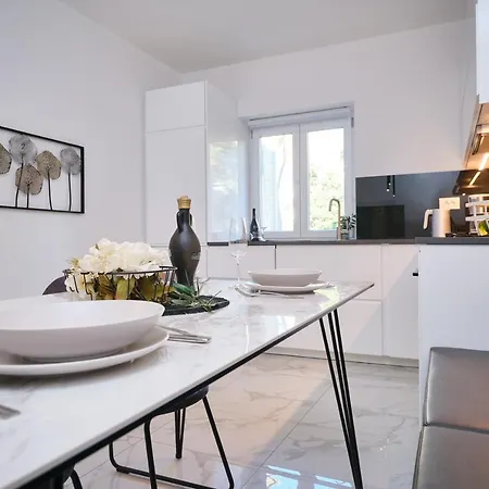Apartment Lamer Luxury By Litto *